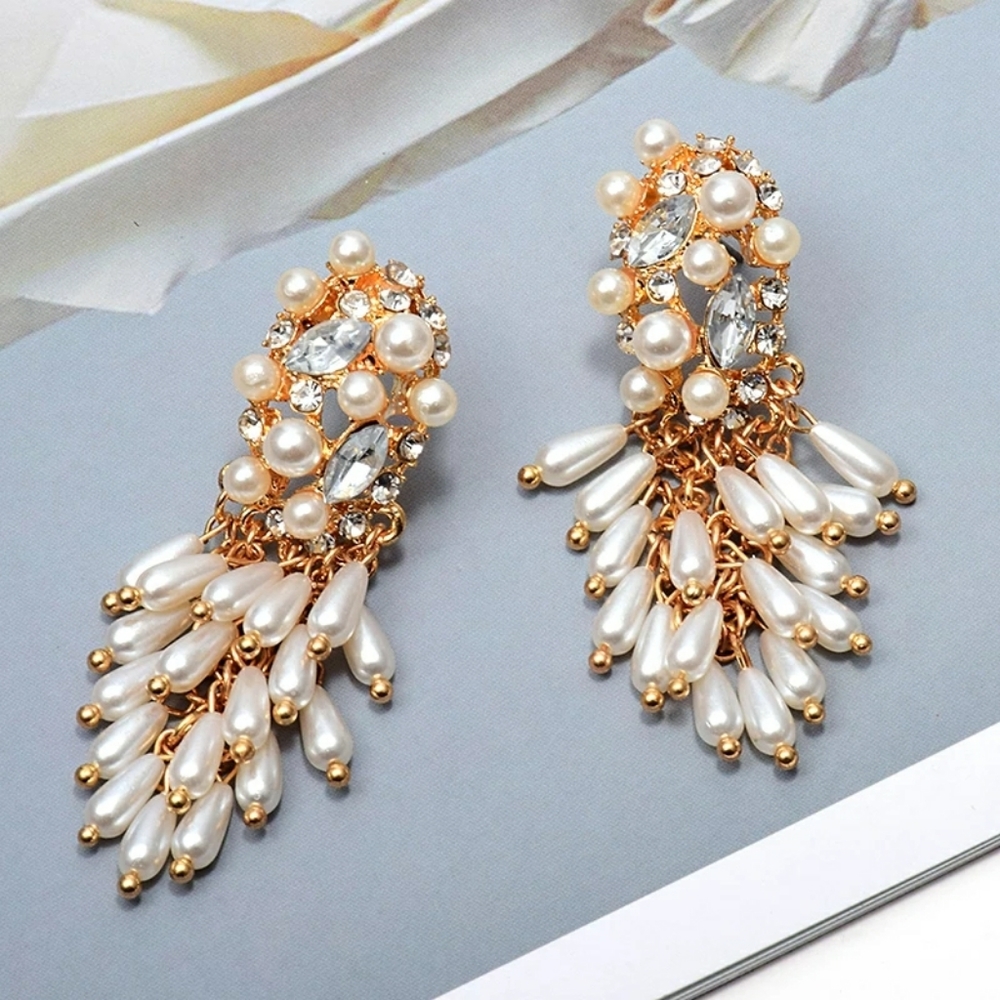 Pearl earrings